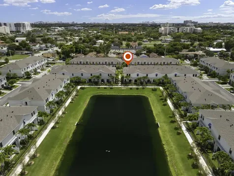 353 Nw 8th Court Pompano Beach FL 33060