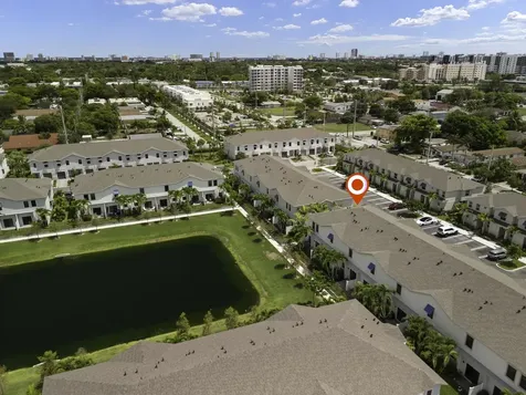 353 Nw 8th Court Pompano Beach FL 33060