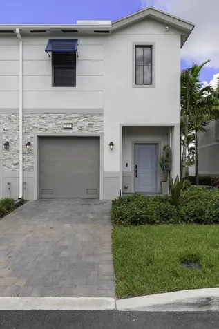 353 Nw 8th Court Pompano Beach FL 33060