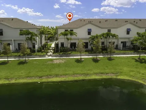 353 Nw 8th Court Pompano Beach FL 33060