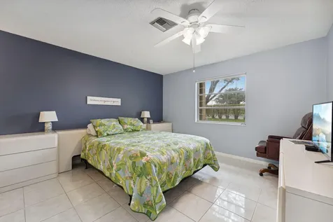 1130 Cactus Terrace Delray Beach FL 33445