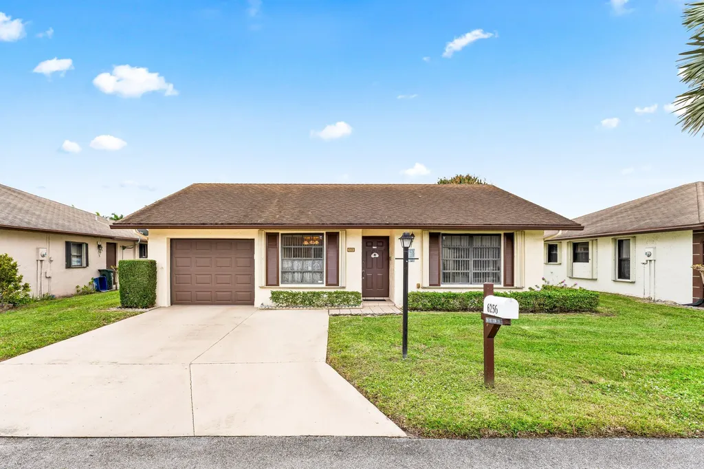 6256 Red Cedar Circle Greenacres FL 33463