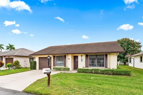 6256 Red Cedar Circle Greenacres FL 33463