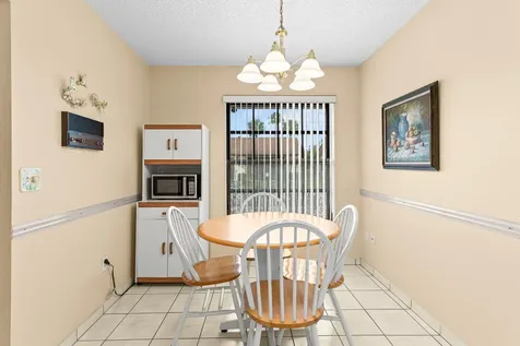 6256 Red Cedar Circle Greenacres FL 33463