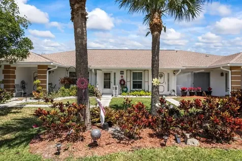 1238 S Lakes End Drive Fort Pierce FL 34982