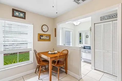 1238 S Lakes End Drive Fort Pierce FL 34982