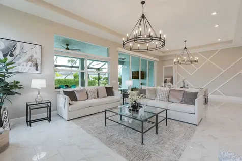 9073 Sw Arco Way Port Saint Lucie FL 34987
