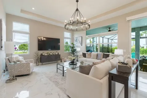 9073 Sw Arco Way Port Saint Lucie FL 34987