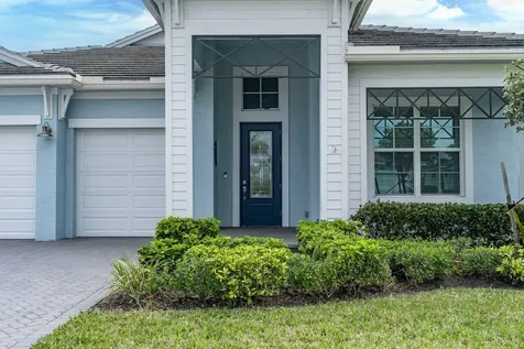 9073 Sw Arco Way Port Saint Lucie FL 34987