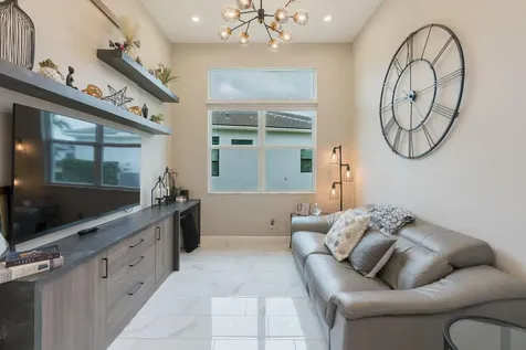 9073 Sw Arco Way Port Saint Lucie FL 34987