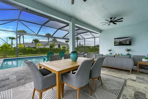 9073 Sw Arco Way Port Saint Lucie FL 34987