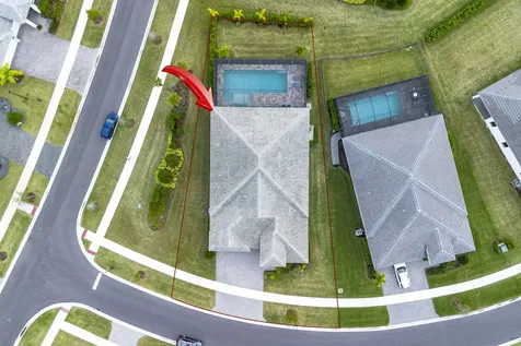 9073 Sw Arco Way Port Saint Lucie FL 34987
