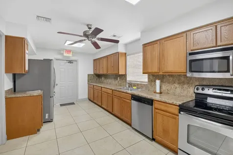 9825 Tabebuia Tree Drive Boynton Beach FL 33436