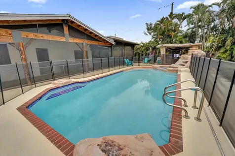 5612 Harding Street Hollywood FL 33021
