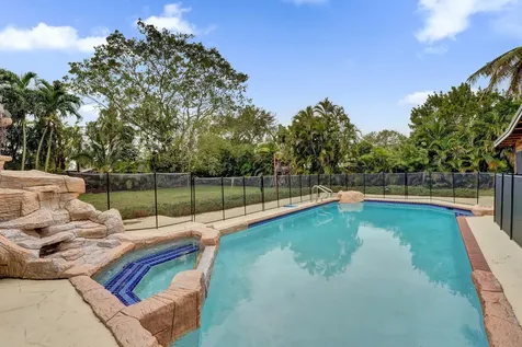 5612 Harding Street Hollywood FL 33021