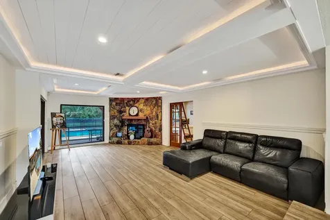 5612 Harding Street Hollywood FL 33021
