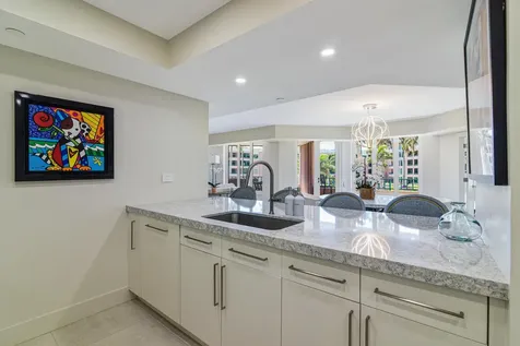 100 SE 5th Avenue Boca Raton FL 33432