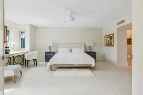 100 SE 5th Avenue Boca Raton FL 33432
