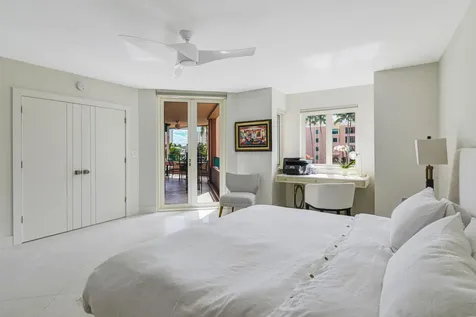 100 SE 5th Avenue Boca Raton FL 33432
