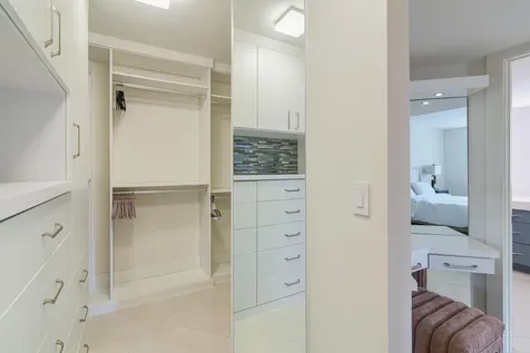 100 SE 5th Avenue Boca Raton FL 33432