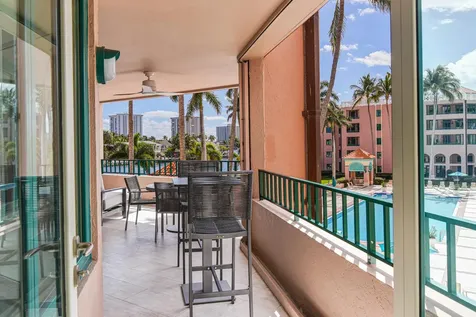 100 SE 5th Avenue Boca Raton FL 33432