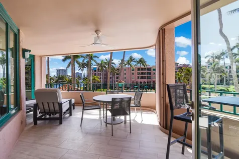 100 SE 5th Avenue Boca Raton FL 33432
