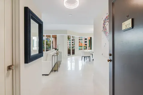 100 SE 5th Avenue Boca Raton FL 33432