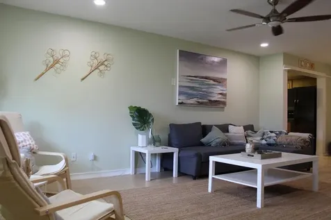 323 W Palm Street Lantana FL 33462