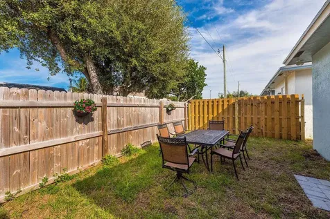 3177 Hiawatha Avenue West Palm Beach FL 33409