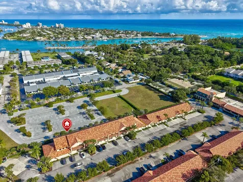 725 N A1a Jupiter FL 33477