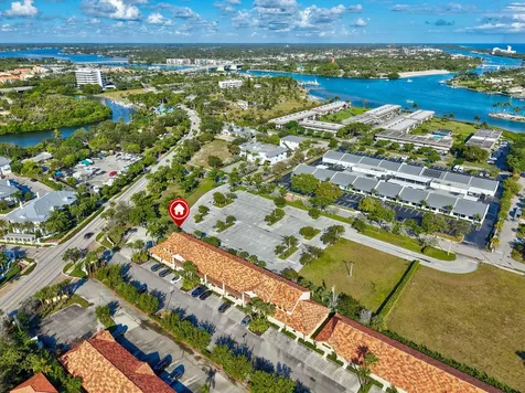725 N A1a Jupiter FL 33477