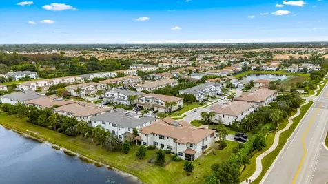 9059 Kingsmoor Way Lake Worth FL 33467