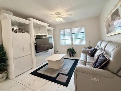 6387 Pointe Pleasant Circle Delray Beach FL 33484
