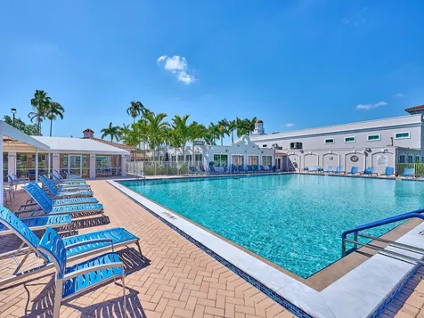 6387 Pointe Pleasant Circle Delray Beach FL 33484