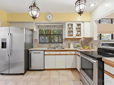 22511 Meridiana Drive Boca Raton FL 33433