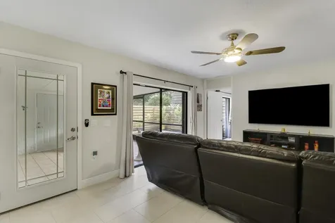 1114 11th Terrace Palm Beach Gardens FL 33418