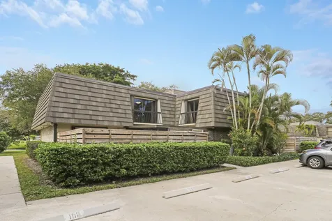1114 11th Terrace Palm Beach Gardens FL 33418