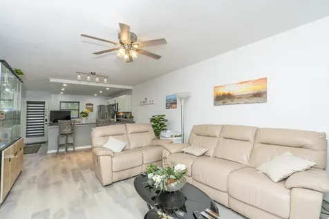 2600 Ne 1st Lane Boynton Beach FL 33435