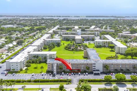 2600 Ne 1st Lane Boynton Beach FL 33435