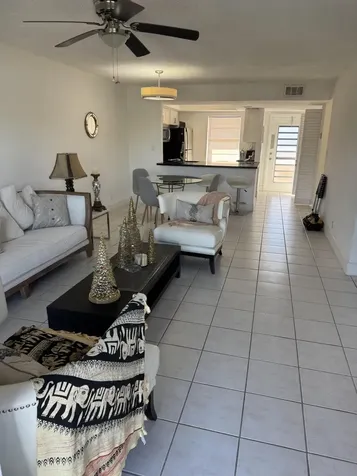 9272 SW 3rd Street Boca Raton FL 33428