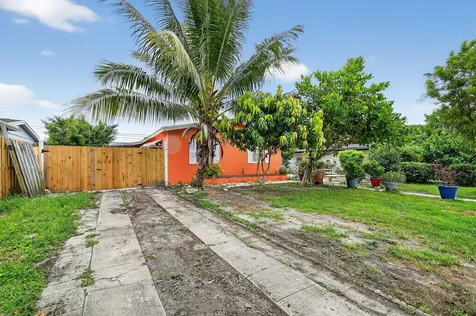 1007 Almeria Road West Palm Beach FL 33405