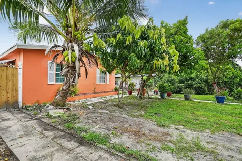 1007 Almeria Road West Palm Beach FL 33405