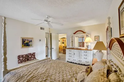 282 Cape Cod Circle Lake Worth FL 33467