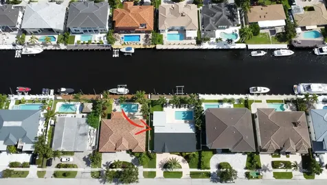 2631 NE 48 Th Street Lighthouse Point FL 33064