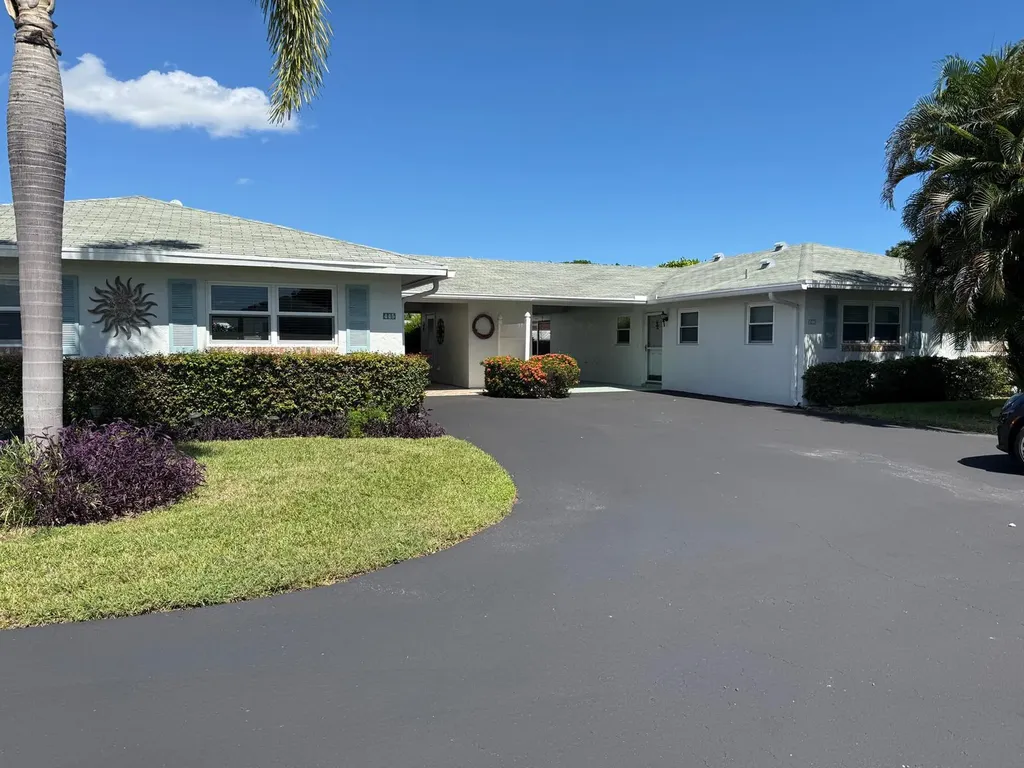446 Bluebird Lane Delray Beach FL 33445