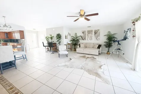 5812 Killarney Avenue Fort Pierce FL 34951