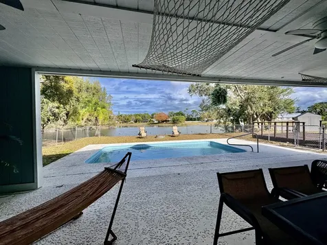 5812 Killarney Avenue Fort Pierce FL 34951