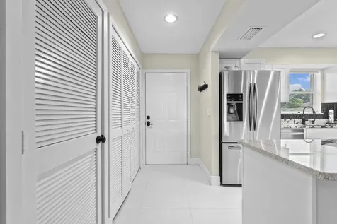 2950 Se Ocean Boulevard Stuart FL 34996