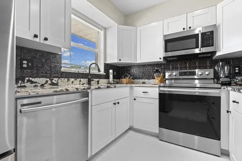 2950 Se Ocean Boulevard Stuart FL 34996