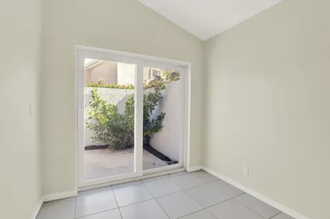 21 Selby Lane Palm Beach Gardens FL 33418
